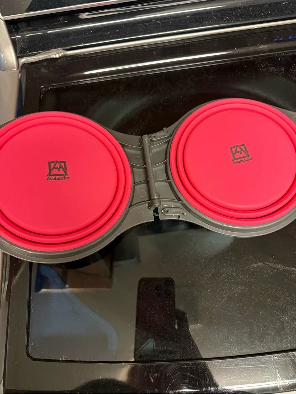 Avalanche compact collapsible